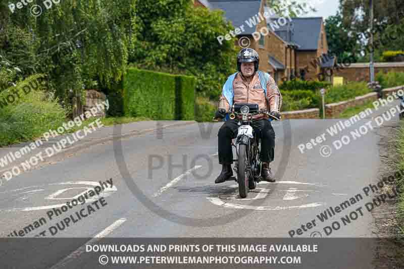 Vintage motorcycle club;eventdigitalimages;no limits trackdays;peter wileman photography;vintage motocycles;vmcc banbury run photographs